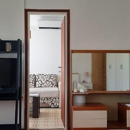 Appartement Apartman Iris Split Extérieur photo